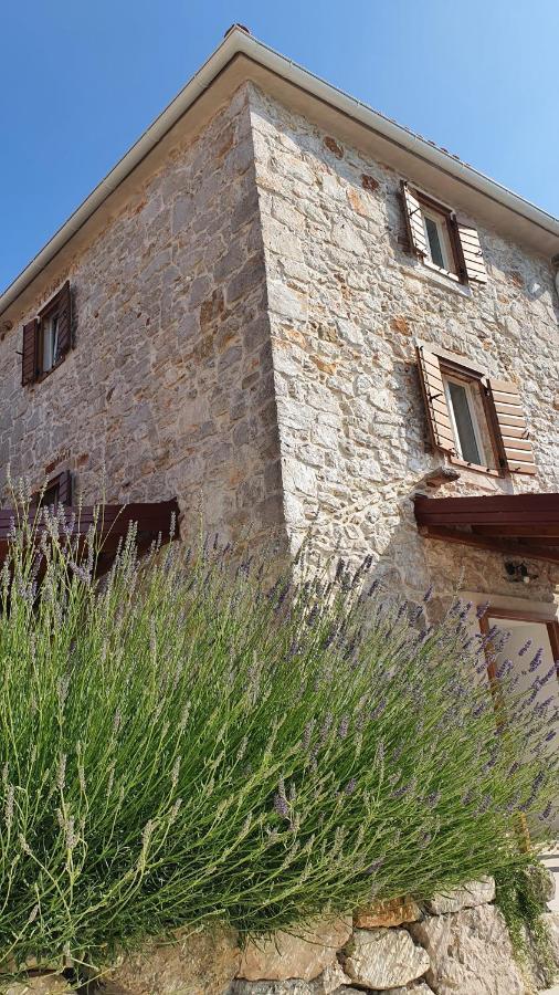 Villa Santa Eufemia Sutomiscica 외부 사진